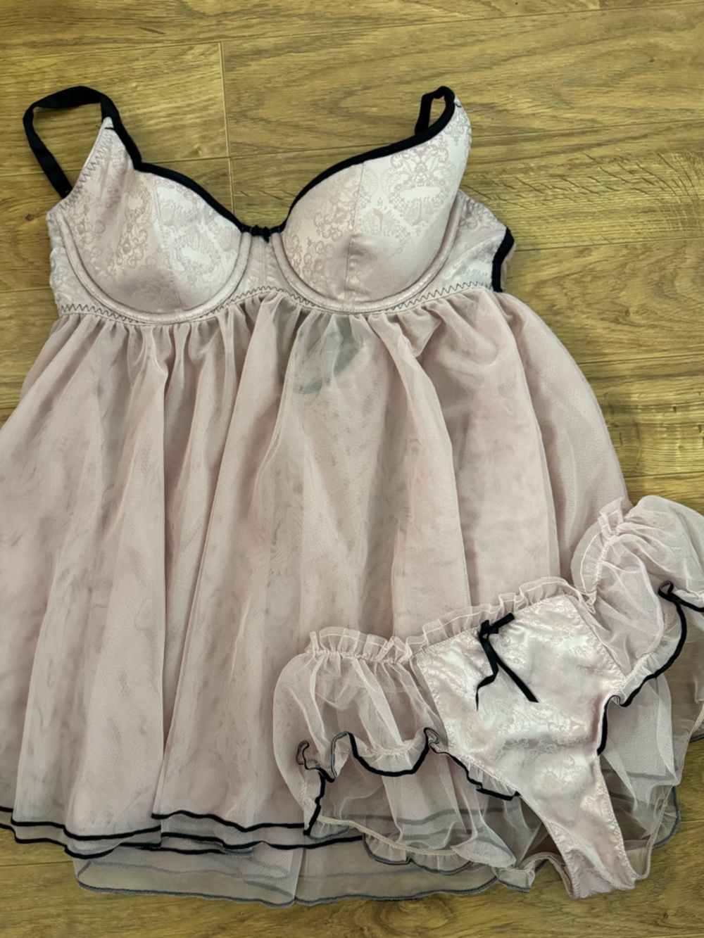 Victoria's Secret dustypink black vintage sheer babydoll set new w tag lingerie